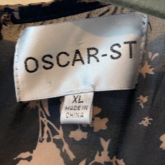 Navy and nude floral long sleeve dress - Picture 5 of 5